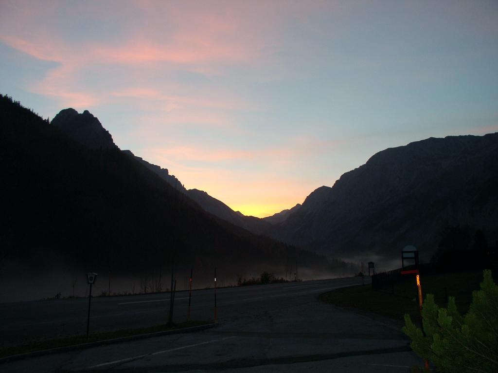 Fruehstueckspension Seeberghof Seewiesen ภายนอก รูปภาพ